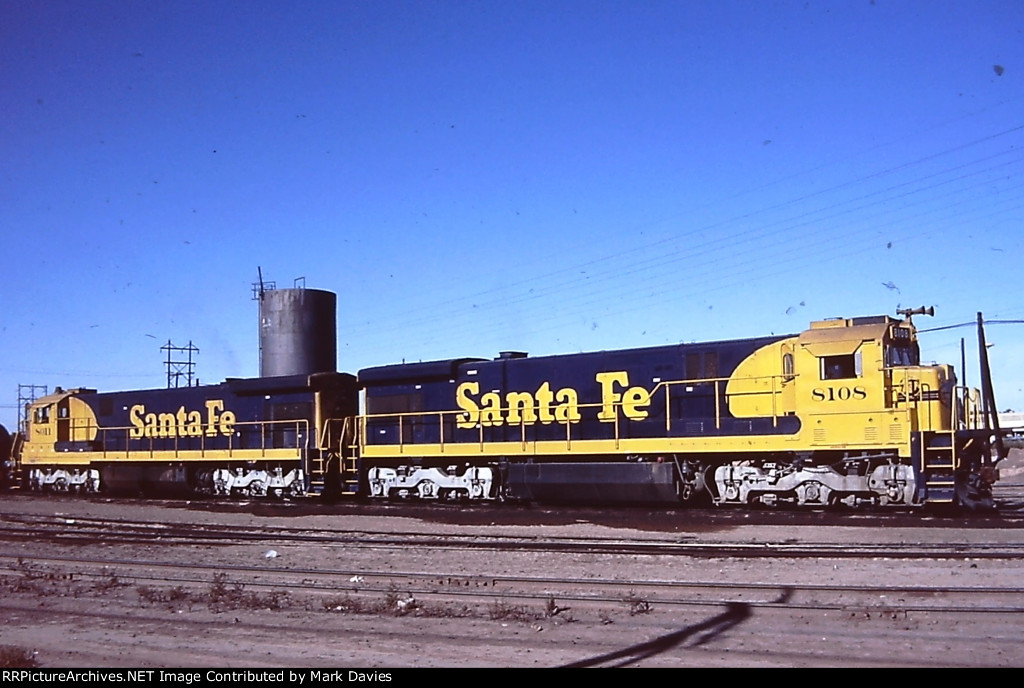 ATSF 8011